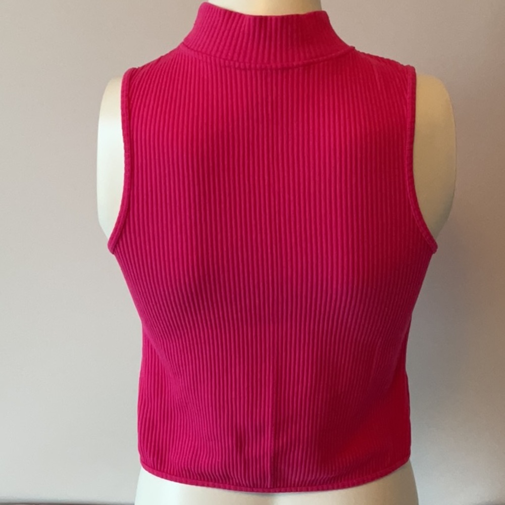 One Step Up Pink Ribbed Top - Picture 4 of 6
